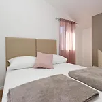 With Parking Space Baska, Krk - 18793 Apartman Baska (Krk)