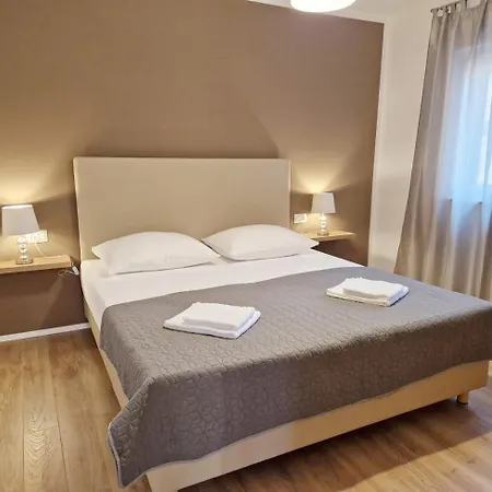 With A Parking Space Baska, Krk - 18793 Appartement *