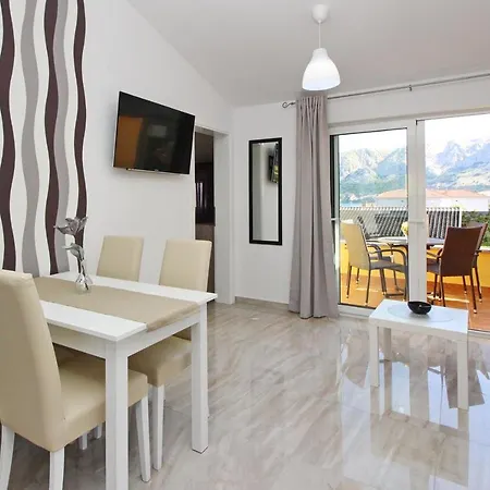 Apartman With Parking Space Baska, Krk - 18793 *